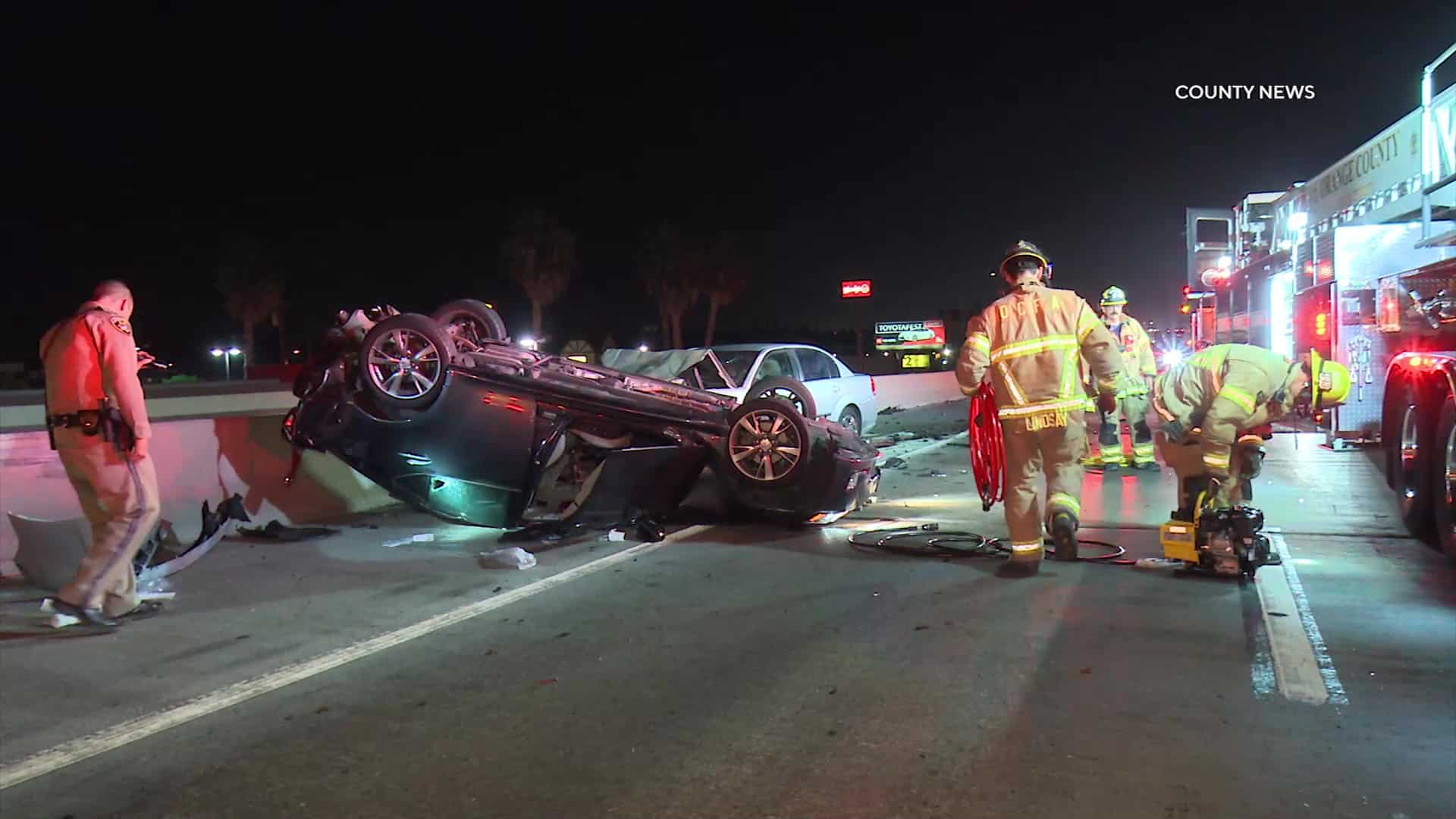 Tustin: Driver Flees After Major Freeway Crash, Another Trapped ...