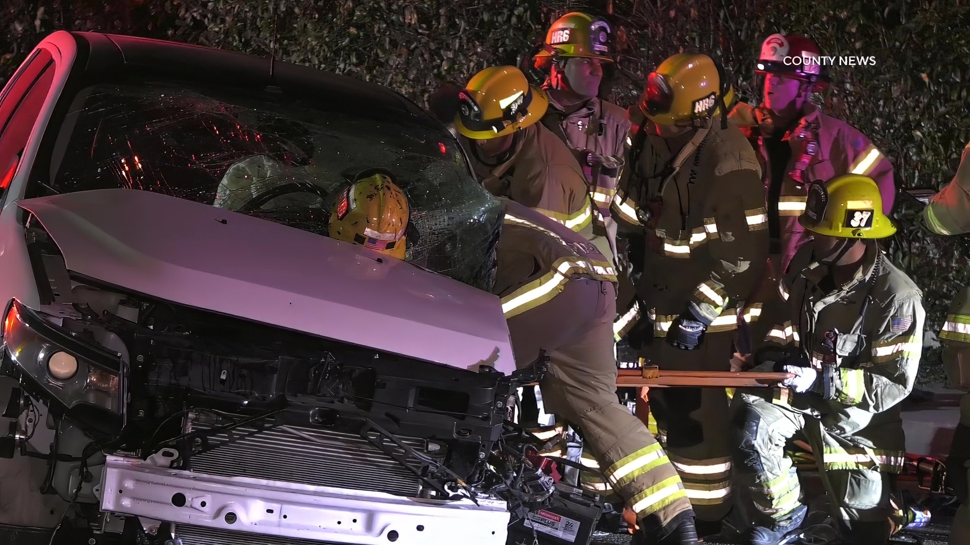 Tustin: Woman Extricated From Vehicle After Crash - CountyNews.TV